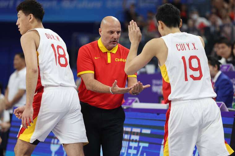 2010亚运会男篮决赛中国vs韩国
